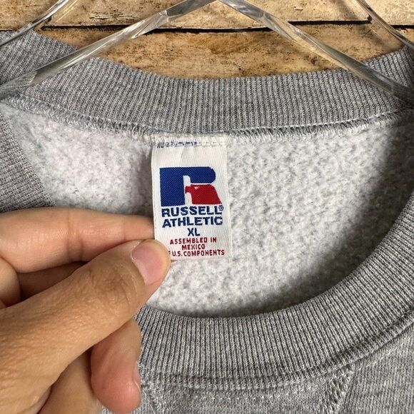 Vintage Russell Athletic Fresno State Crewneck Sweatshirt Gray Size XL *wear* - Picture 2 of 8